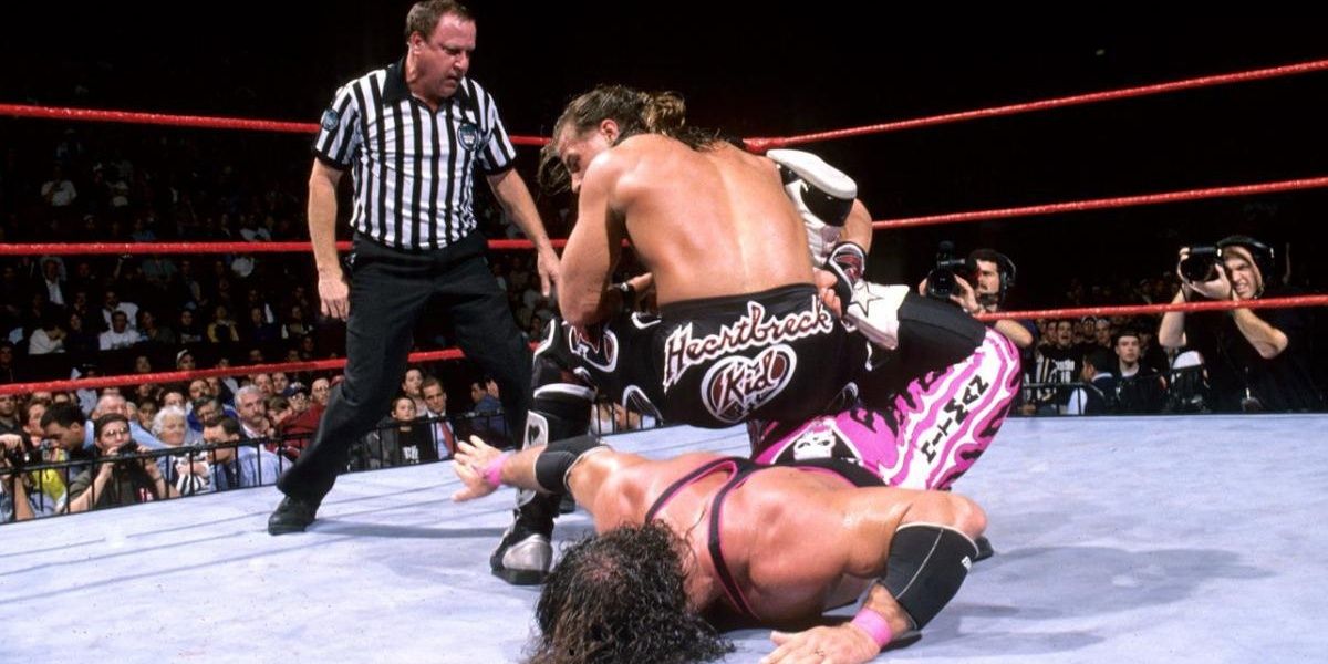 Bret Hart v Shawn Michaels Survivor Series 1997 Cropped-1