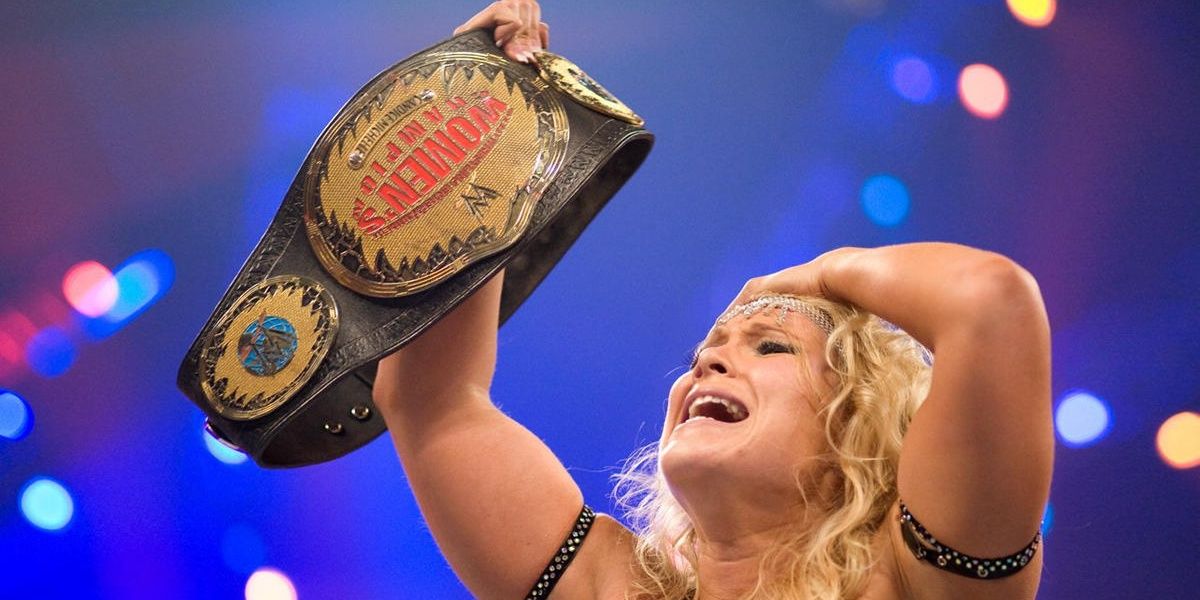 Beth Phoenix WWE Women's Champion 1st Reign Cropped