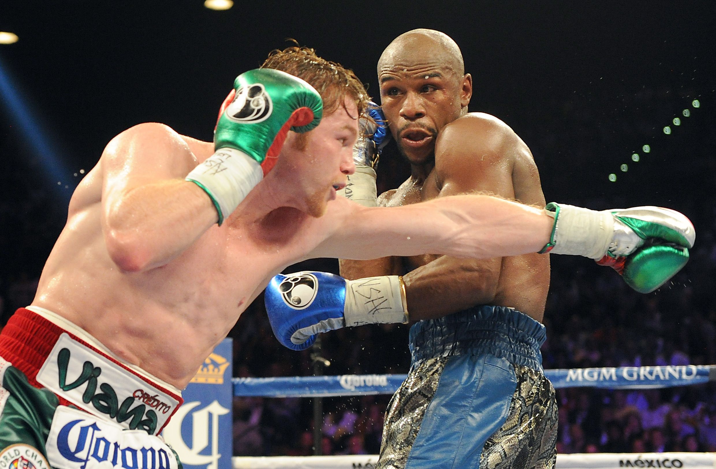 Boxing’s Philly Shell Defense, Explained