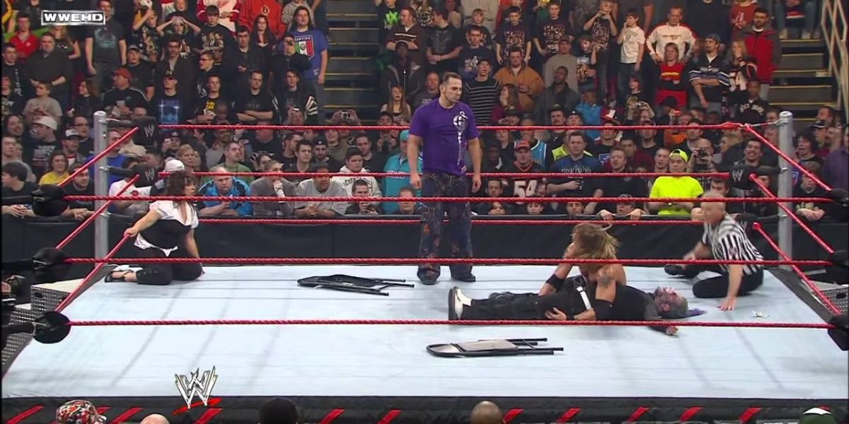 Matt Hardy Turns on Jeff Hardy Wwe Royal Rumble-2009