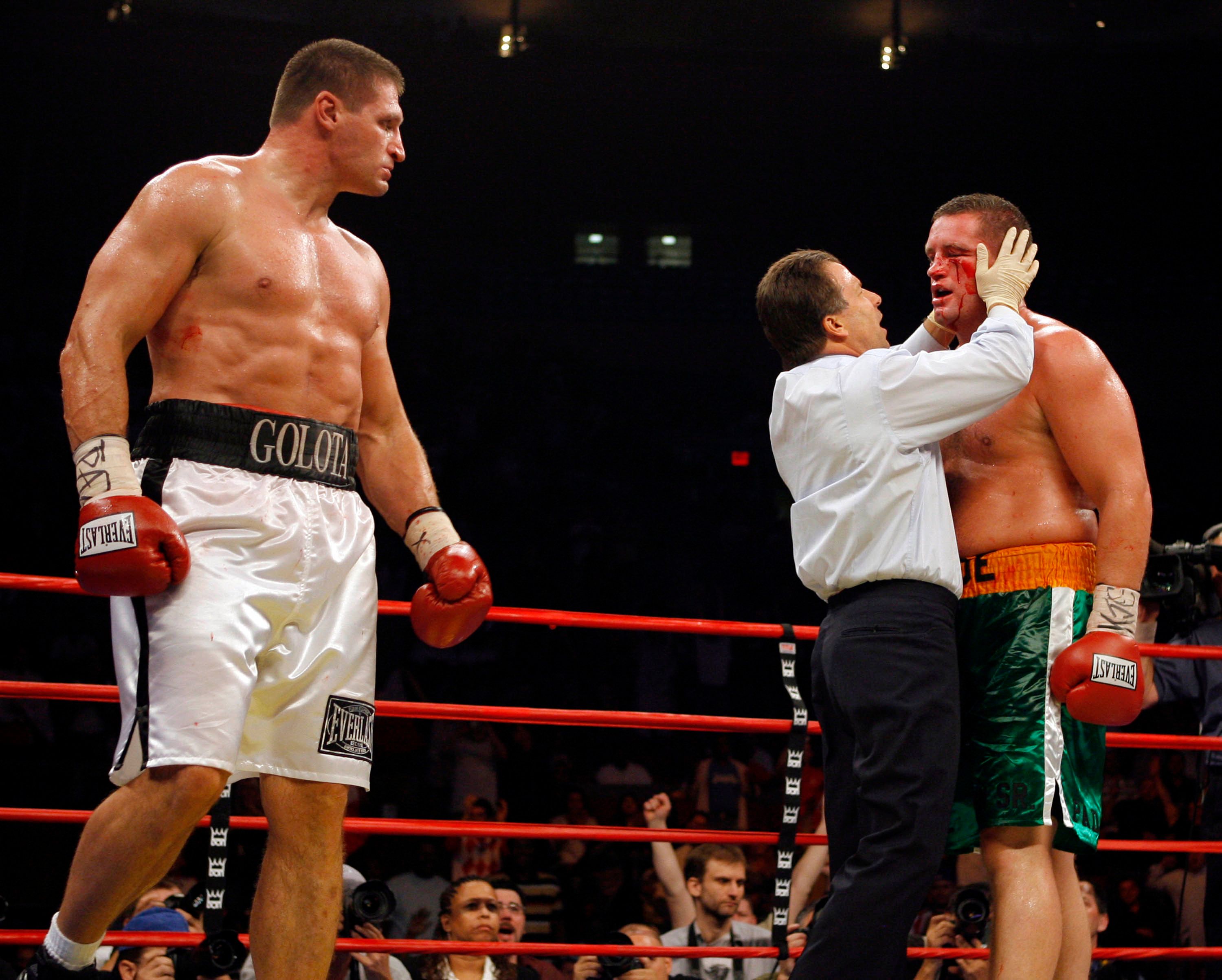 Here's Who A.I Thinks Are The 10 Most Overrated Boxers Of All Time