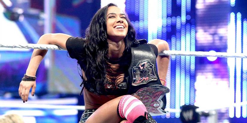 AJ Lee Divas Champion SmackDown 2013 Cropped