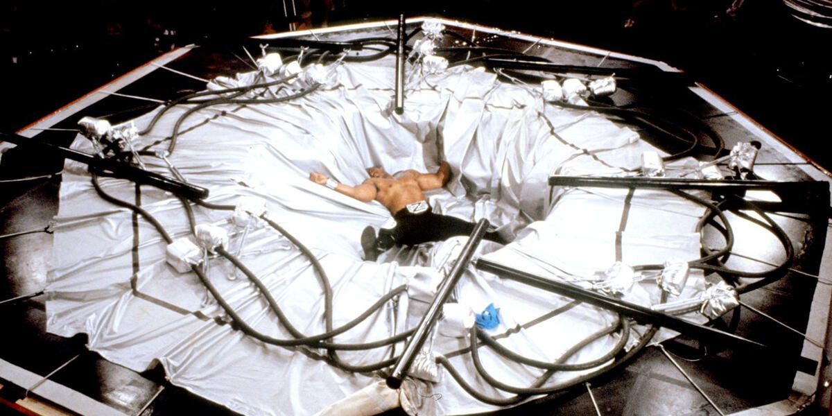 Most Ridiculous Moments In The No Holds Barred Movie