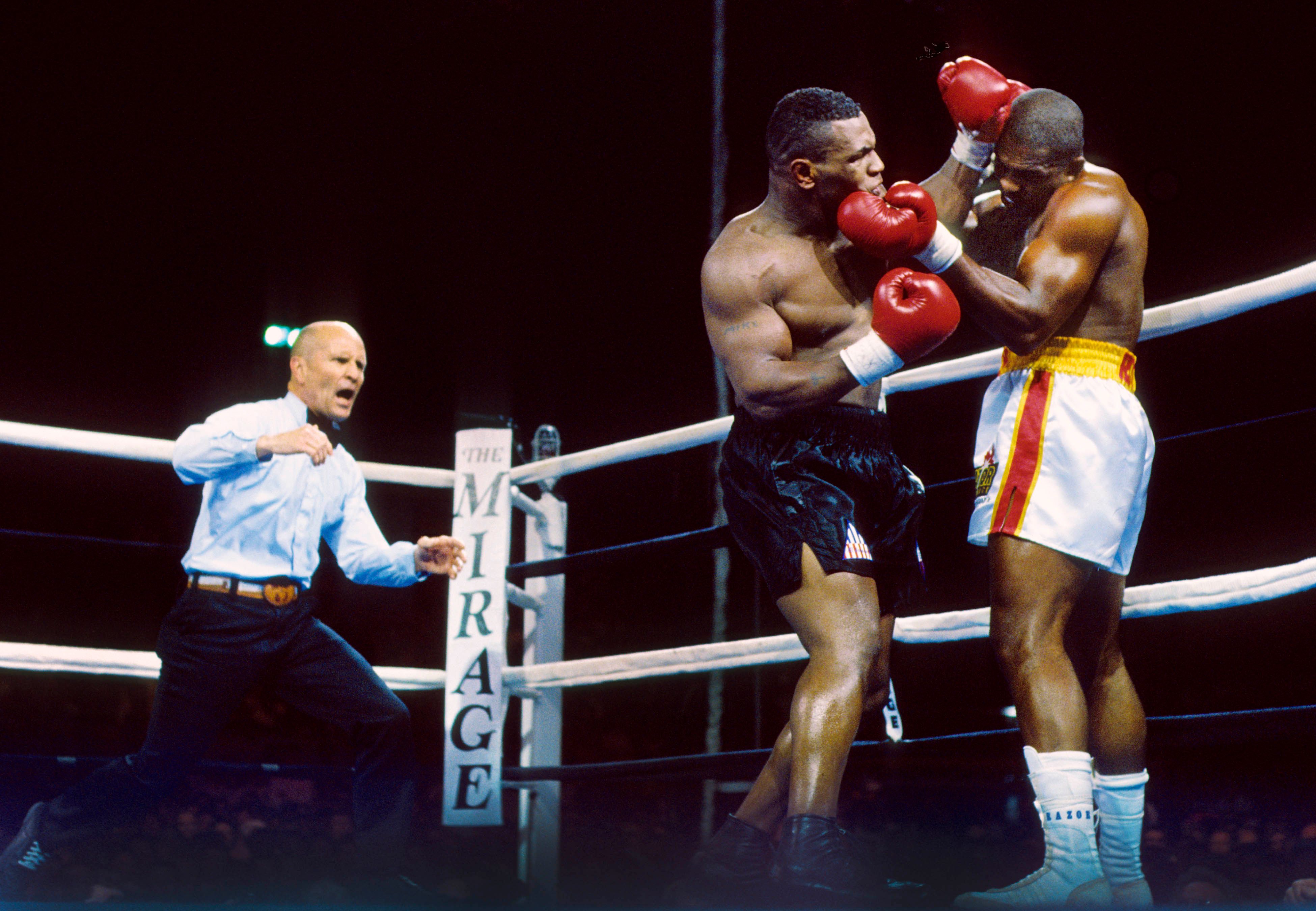 10 Most Iconic Boxing Attires Ever, Explained