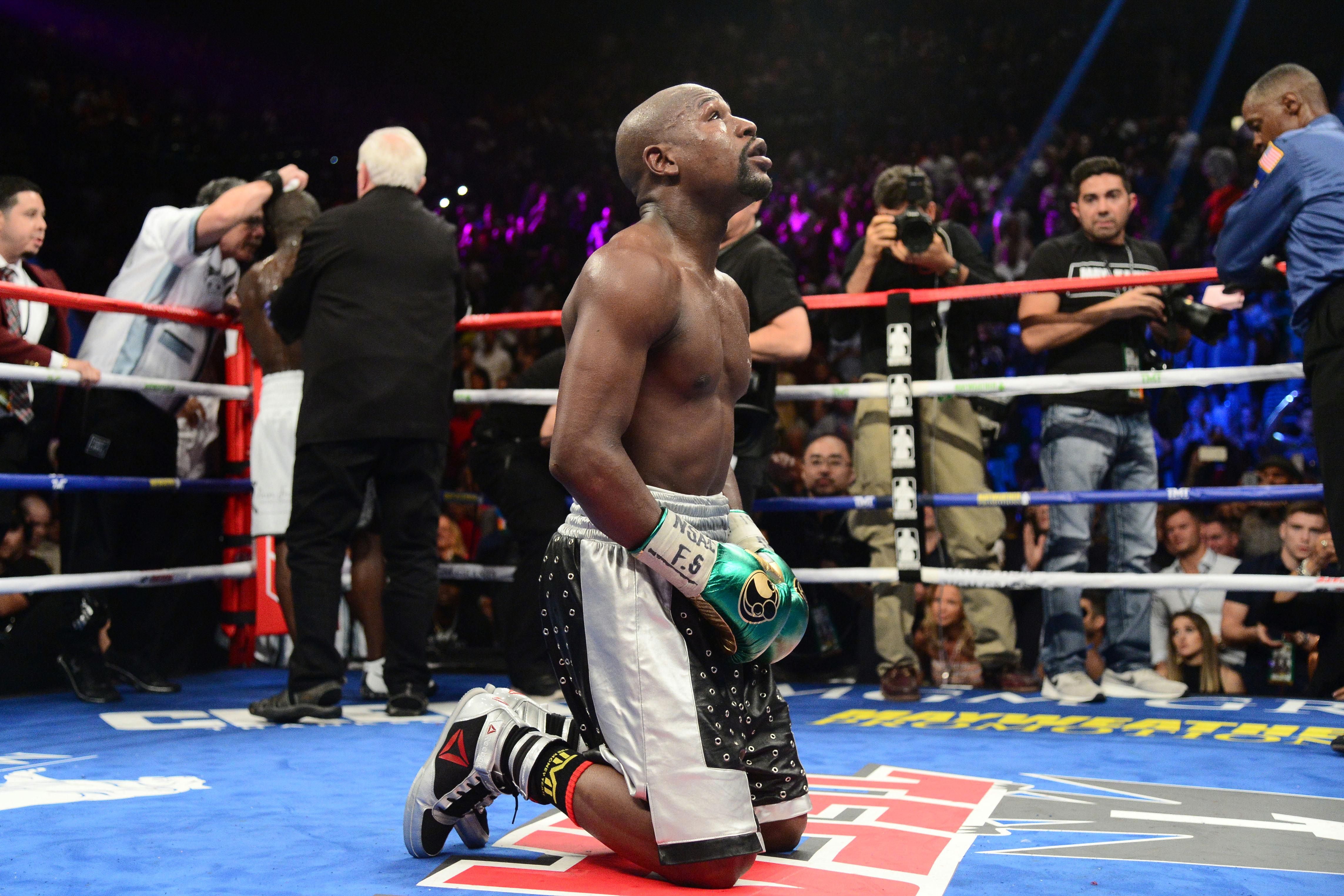 8 Boxers Who Made Successful Comebacks After Retirement