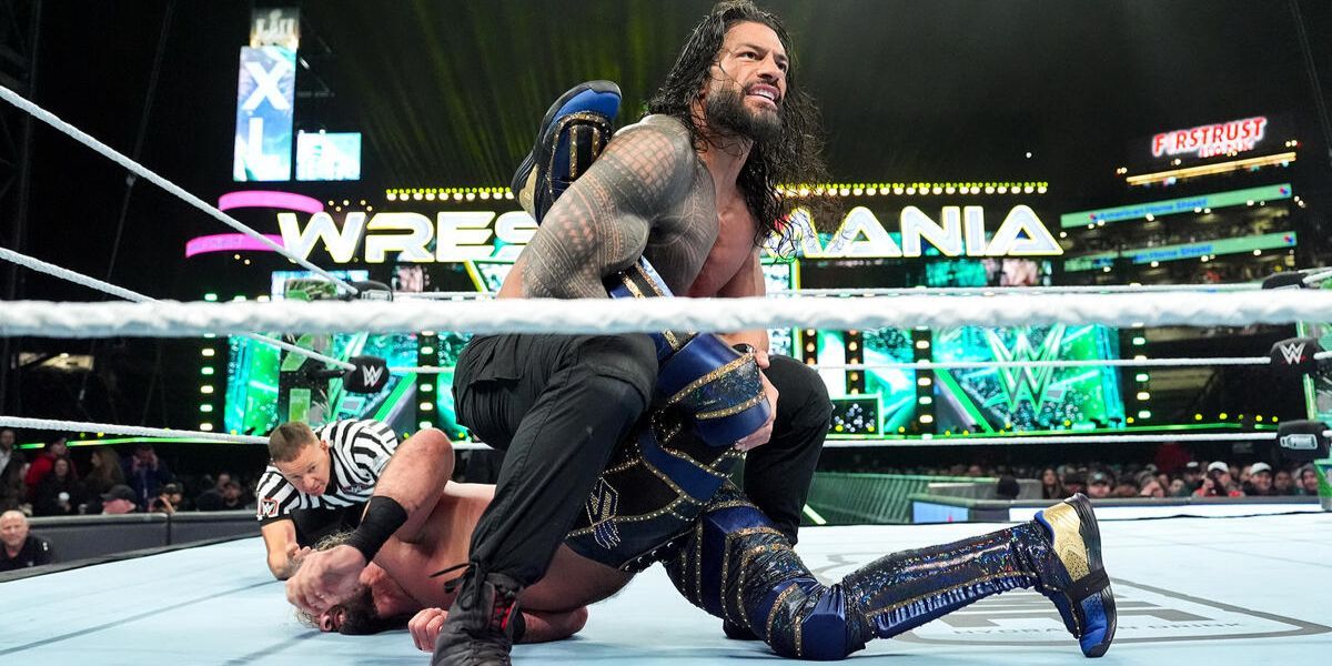 roman reigns and seth rollins at wrestlemania 40