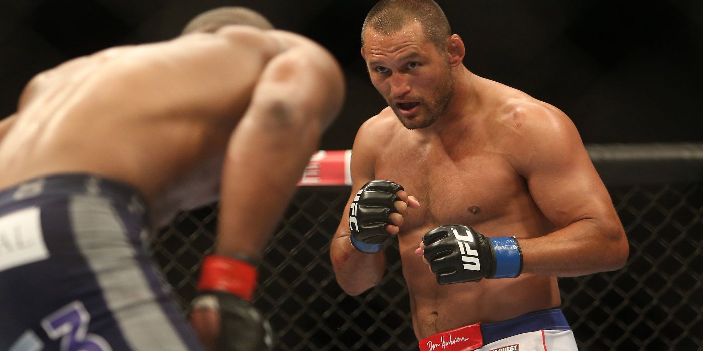 UFC-161-Henderson-vs-Evans