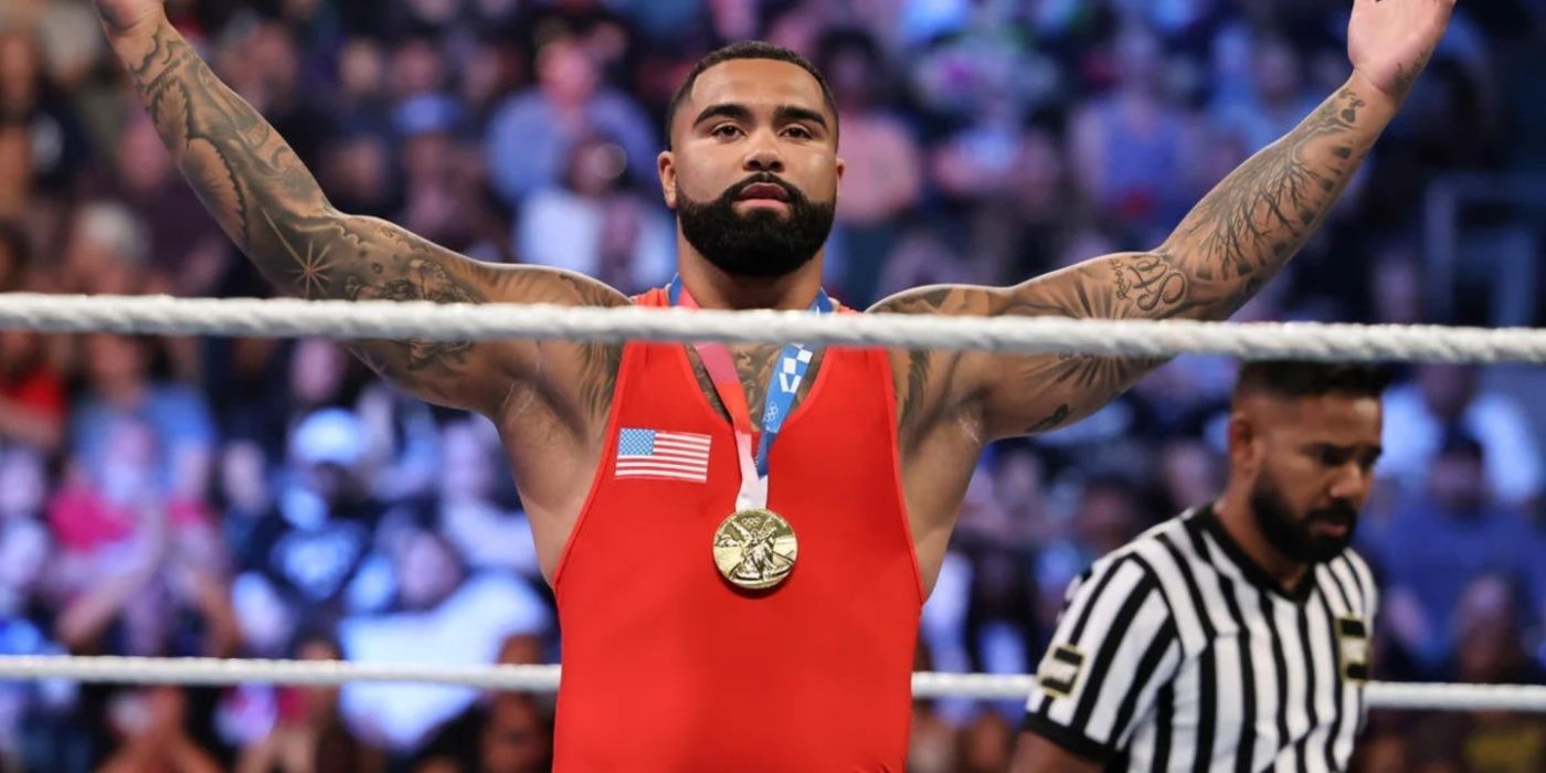 gable steveson wearing his gold medal