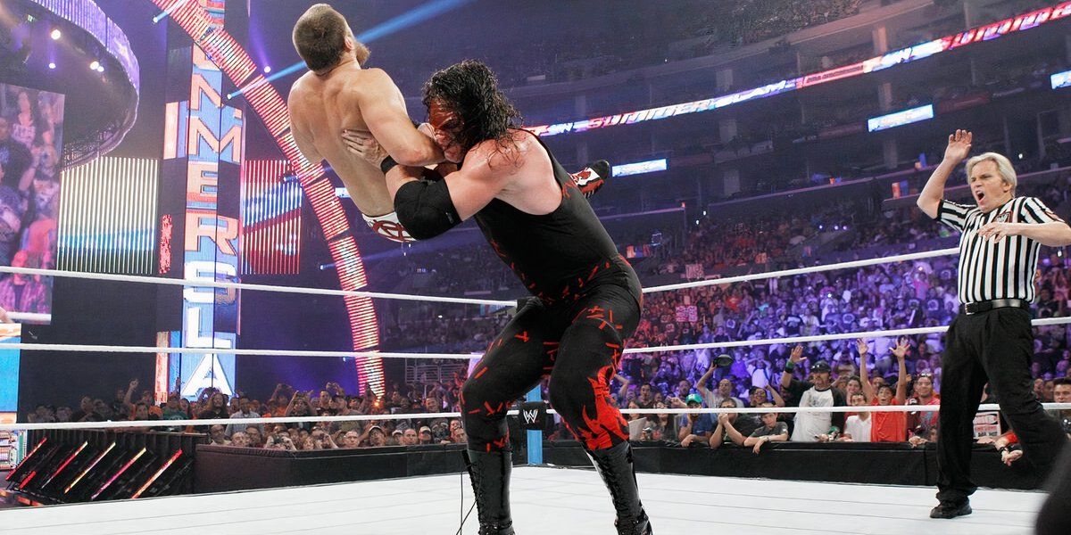 Kane against Daniel Bryan Summerslam 2012 Cropped