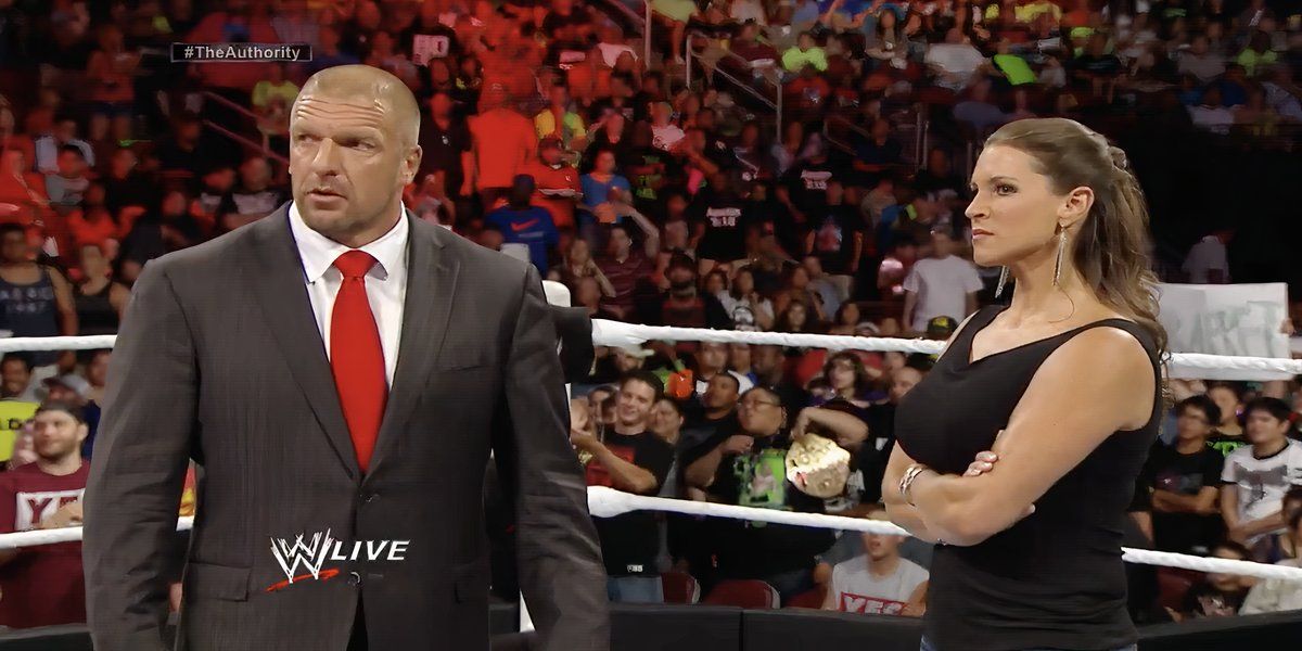 Triple-h-and-stephanie-mcmahon-Raw (07.28.2014)