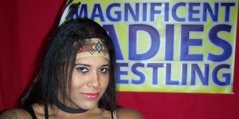 nyla-rose-in-magnificent-ladies-wrestling