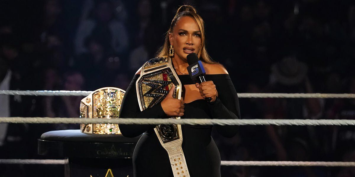 Nia Jax WWE Smackdown women's champion 