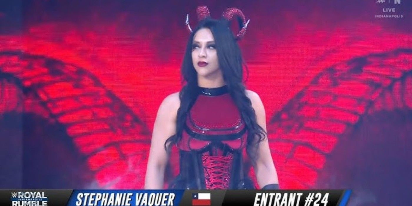 stephanie-vaquer-enters-2025-womens-royal-rumble-1