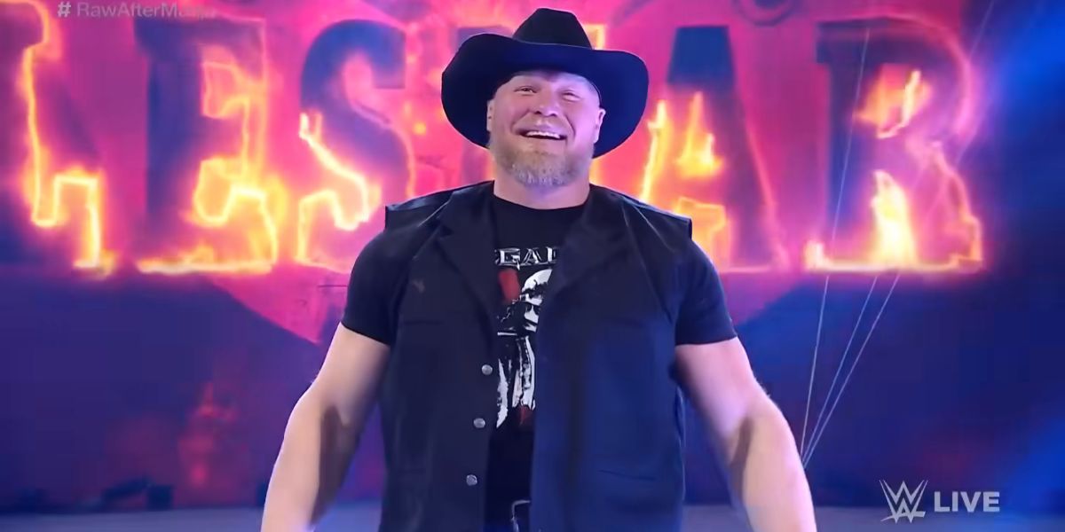 Brock Lesnar during a Raw entrance (1)