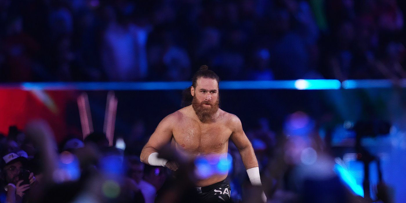 Sami Zayn enters the 2025 Royal Rumble