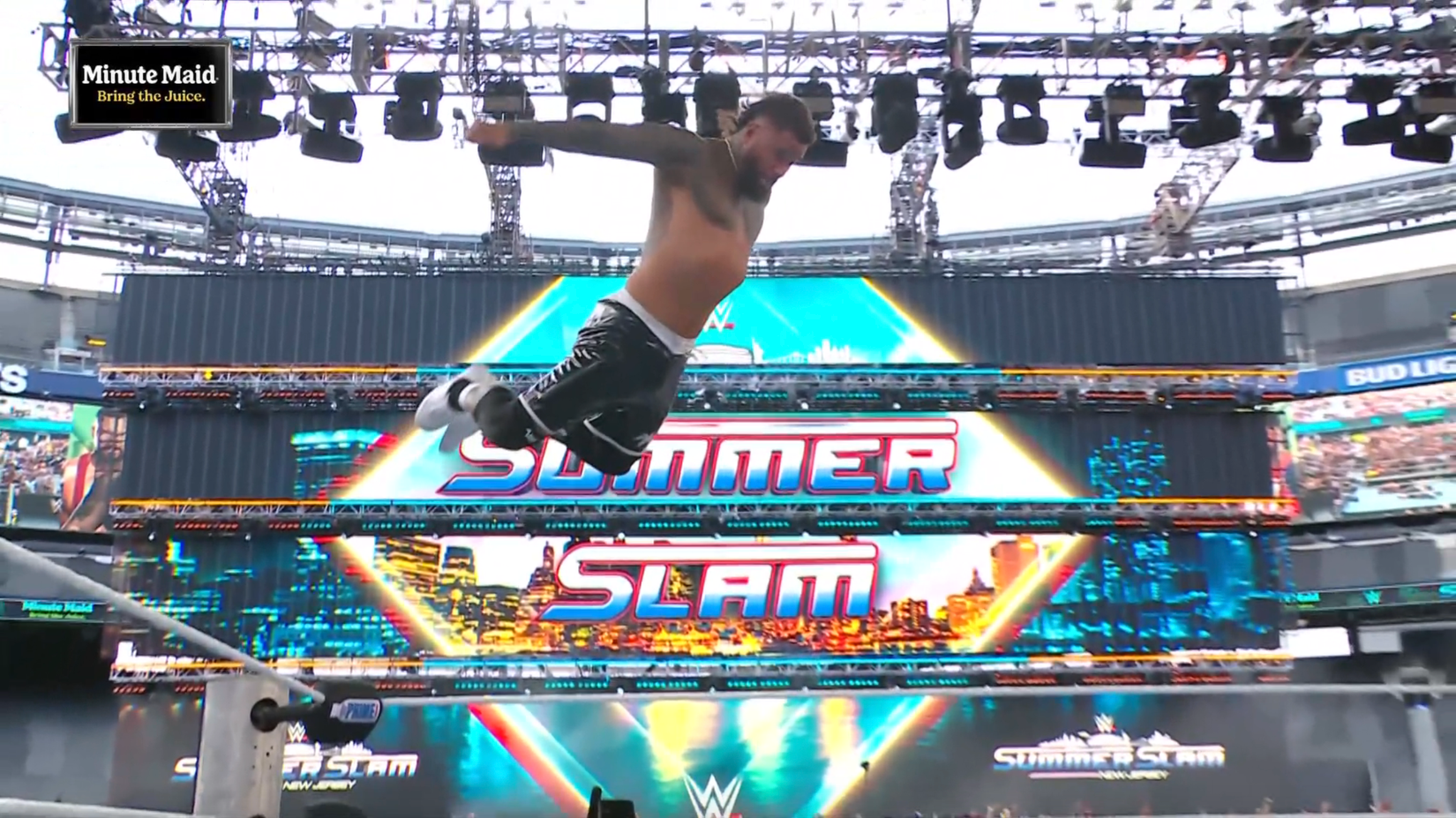Roman Reigns and Jey Uso Victorious Over Bronson Reed and Bron Breakker ...