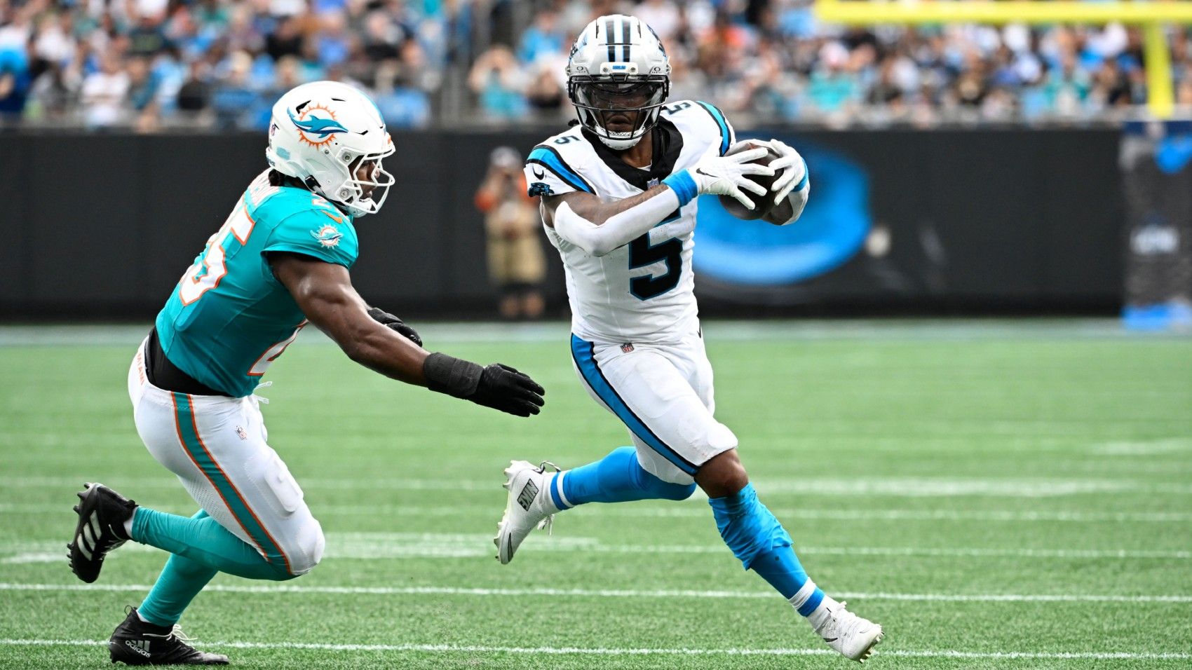 A Surprising Name Tops the Best NFL Performances of the Week
