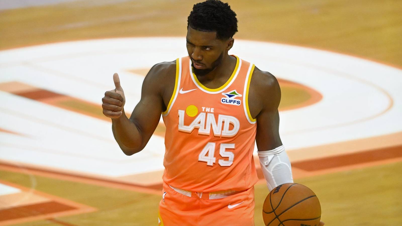 NBA Recap: Donovan Mitchell Enters MVP Race! Nuggets Get Upset!