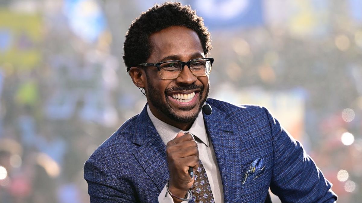 Desmond Howard On Knowledge Of Self, Channelling Self-Confidence (Exclusive)